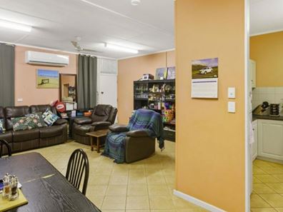 6 King Place, Exmouth WA 6707