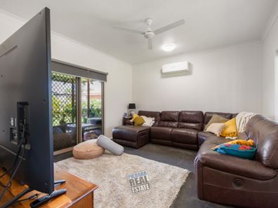 12 Church Way, Baynton WA 6714