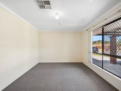 8 Grande Way, Beechboro WA 6063