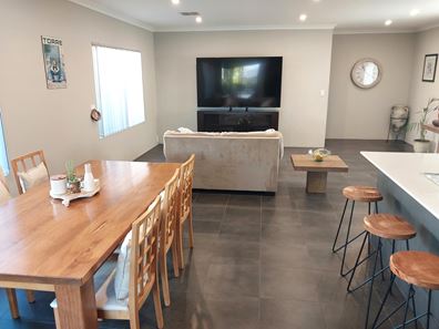 65 Aviator Boulevard, Clarkson WA 6030