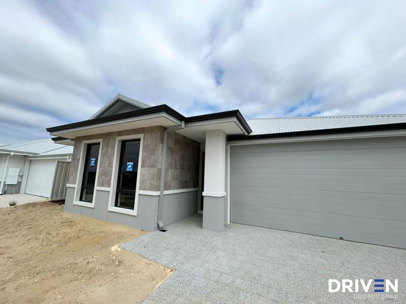30 Loutraki Crescent, Alkimos WA 6038