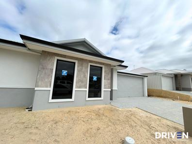 30 Loutraki Crescent, Alkimos WA 6038