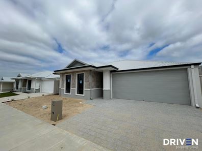 30 Loutraki Crescent, Alkimos WA 6038