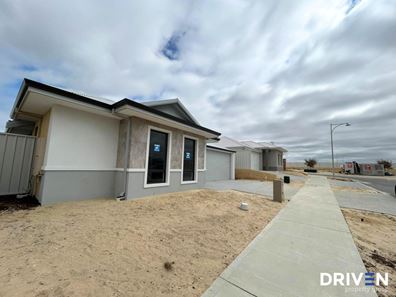30 Loutraki Crescent, Alkimos WA 6038