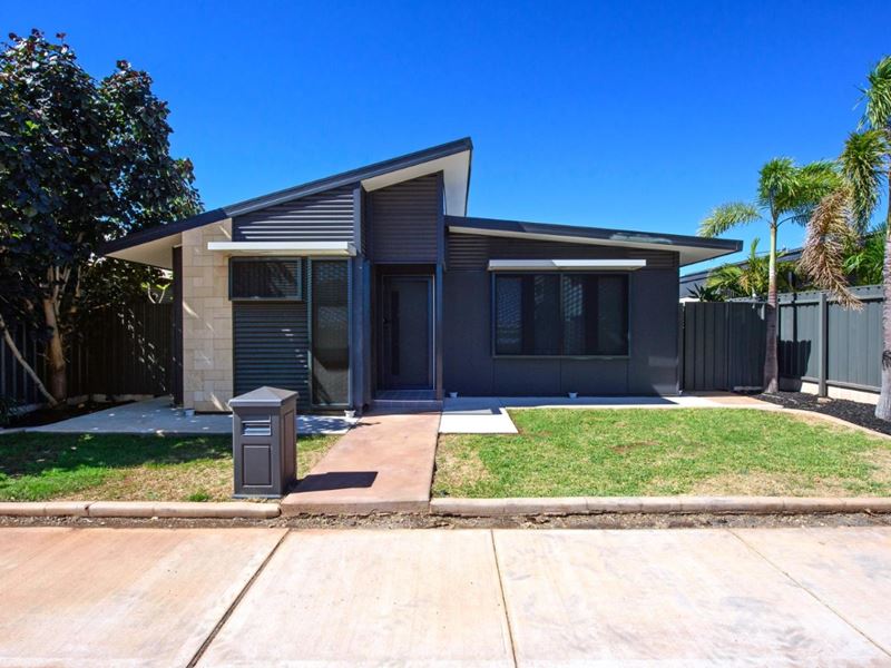 15 Tharnda Road, Baynton WA 6714