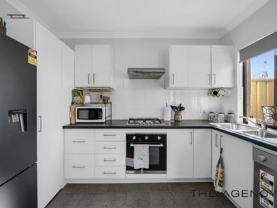 3/27 Randell Street, Mandurah WA 6210