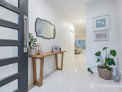 11 Crete Way, Alkimos WA 6038