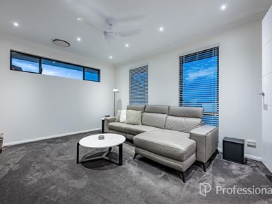 11 Crete Way, Alkimos WA 6038