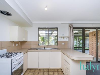 22A Quickly Crescent, Hamilton Hill WA 6163