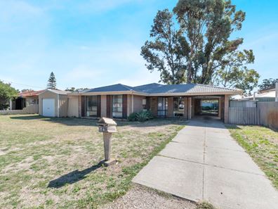 46 Haselmere Circus, Rockingham WA 6168