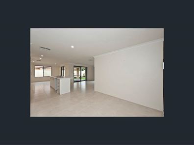 21 Denham Street, Dudley Park WA 6210