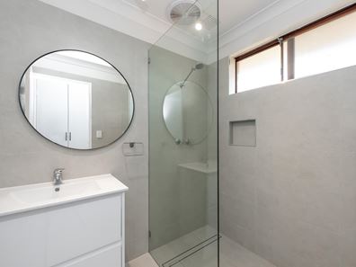 16A Gleddon Way, Hillarys WA 6025