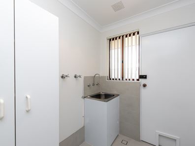 16A Gleddon Way, Hillarys WA 6025