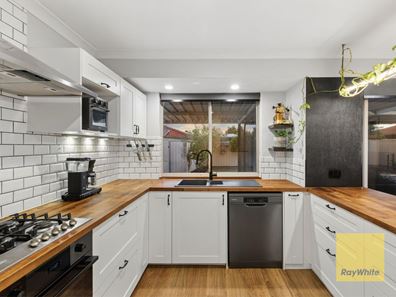 8 Waterhall Road, South Guildford WA 6055