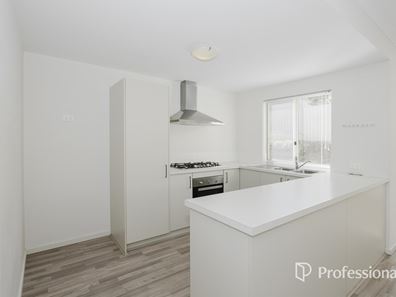 24 Tiller Turn, Yanchep WA 6035