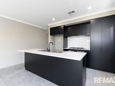 16 Moresby Street, Yanchep WA 6035
