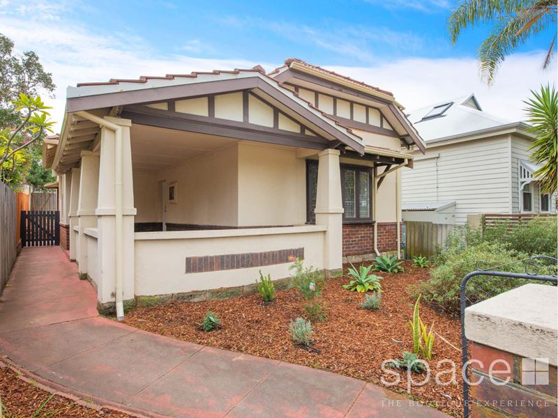 32 Salvado Street, Cottesloe