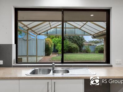 32 Calluna Way, Forrestfield WA 6058