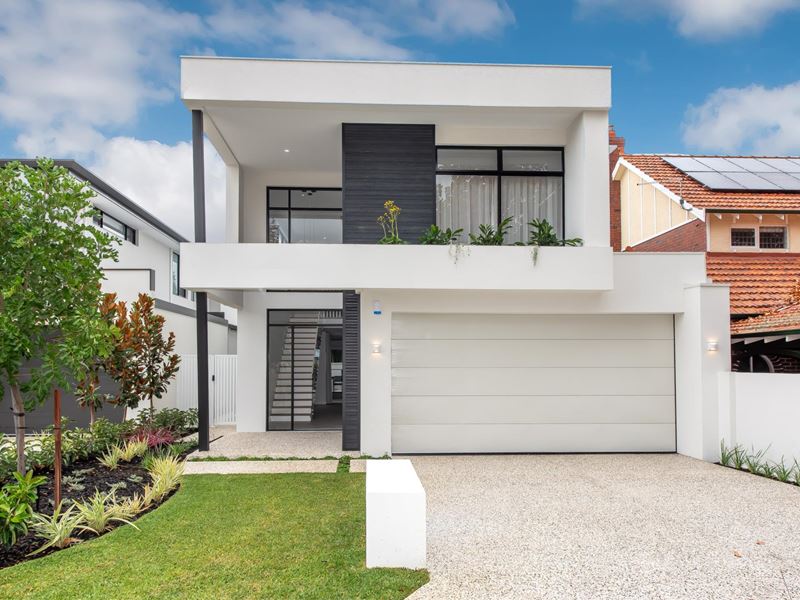 26A Tristania Rise, Duncraig
