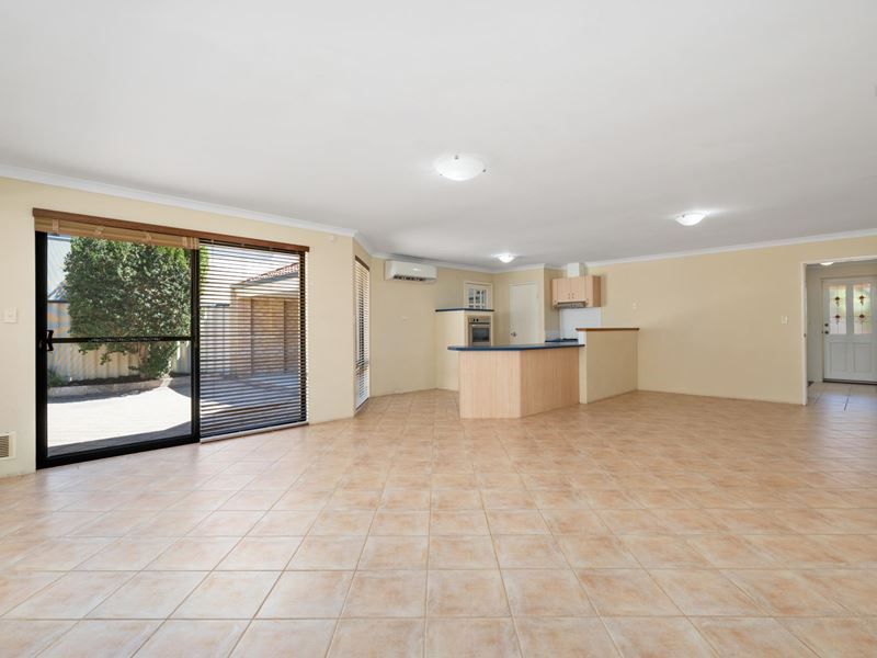 35A Lilacdale Road, Innaloo WA 6018