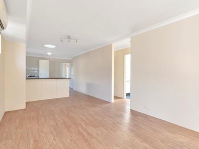 8 Darton Loop, Bertram WA 6167