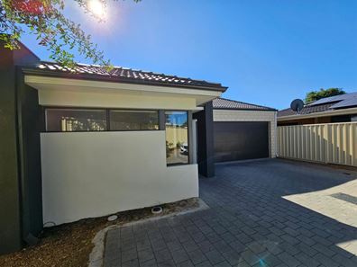5a Myrtle, Morley WA 6062