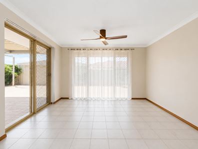 44 Bluegum Road, Morley WA 6062