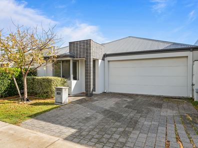 22 Gowrie Approach, Canning Vale WA 6155