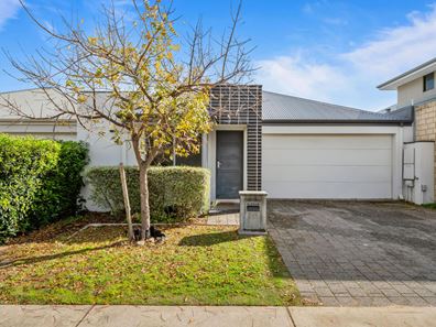 22 Gowrie Approach, Canning Vale WA 6155