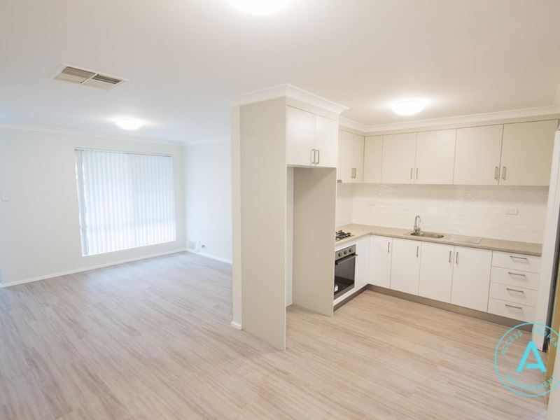 10/63 Third Avenue, Kelmscott WA 6111
