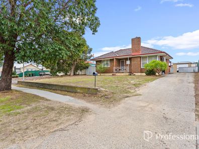 73 Fernhurst Crescent, Balga WA 6061