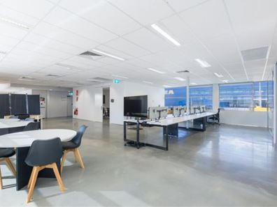 8 Sunray Drive, Innaloo WA 6018