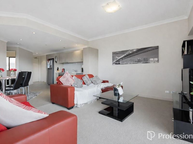60/2 Molloy Promenade, Joondalup