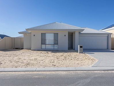 17 Trout Street, Two Rocks WA 6037