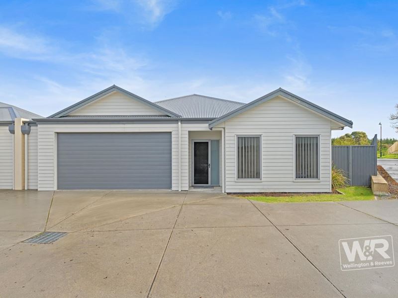 3A Aquarius Road, Mckail