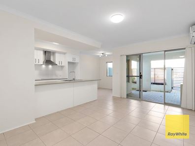 4/14 John Street, Bentley WA 6102