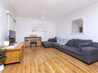 11/80 Clydesdale Street, Como WA 6152