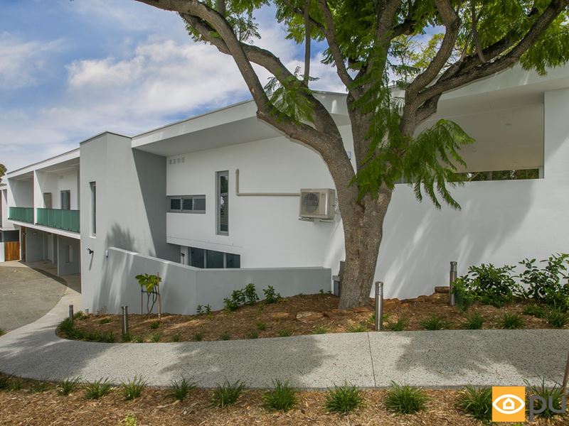 10/137 Whatley Crescent, Bayswater WA 6053