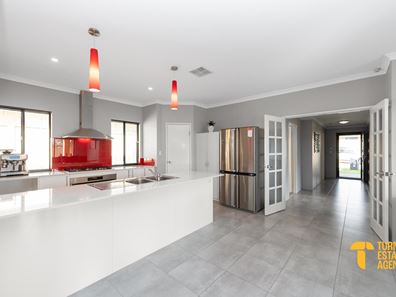 4 Hearth Way, Baldivis WA 6171