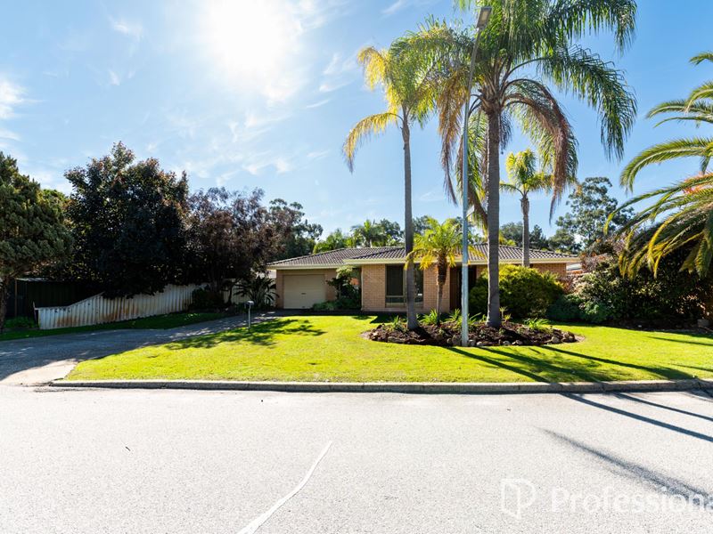7 Honeysuckle Close, Ballajura WA 6066