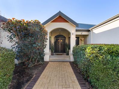 24 Pomera Drive, Byford WA 6122