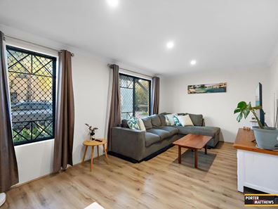 8/7 Gochean Avenue, Bentley WA 6102