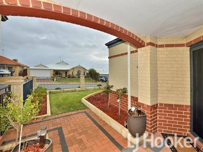 51 Quandong Parkway, Halls Head WA 6210