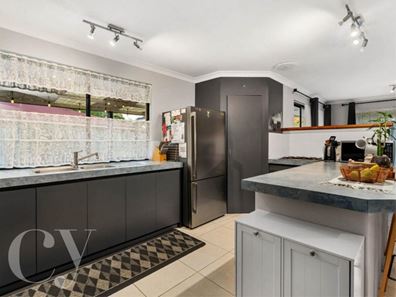 33 Hawkesbury Retreat, Atwell WA 6164