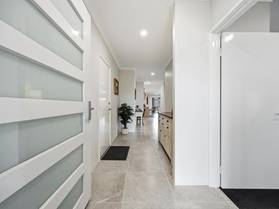 11 Borlaug Circuit, Baldivis WA 6171
