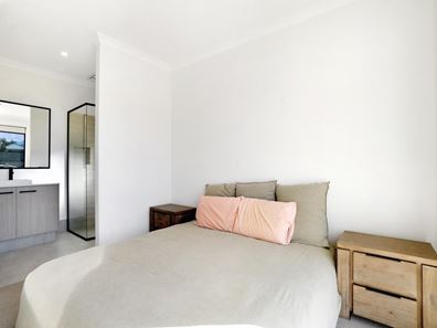 8 Chatsworth Way, Baldivis WA 6171