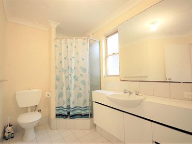 Unit 1/151 Hubert St, East Victoria Park WA 6101