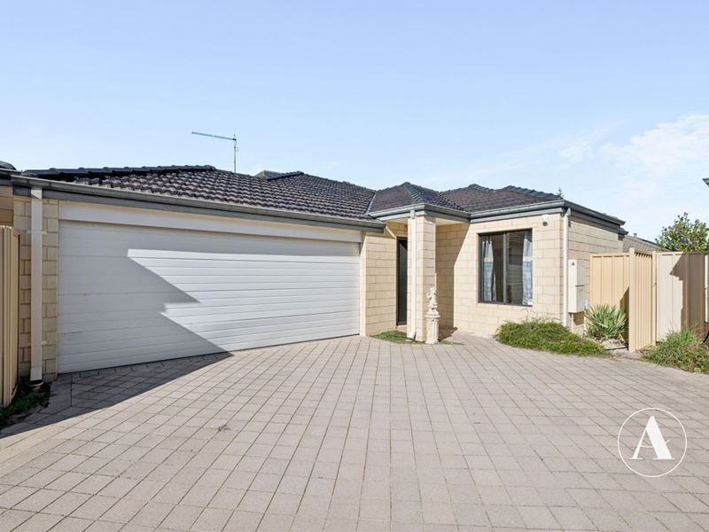 2/3 Paros Lane, Canning Vale WA 6155
