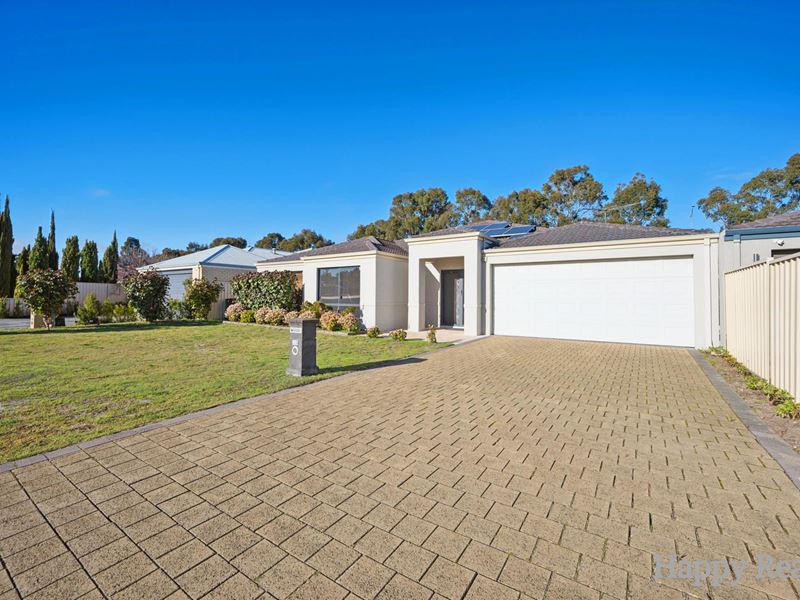 12 Quenda Drive, Canning Vale