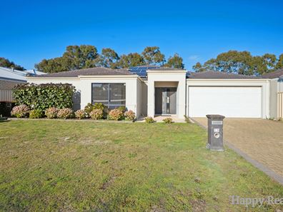 12 Quenda Drive, Canning Vale WA 6155